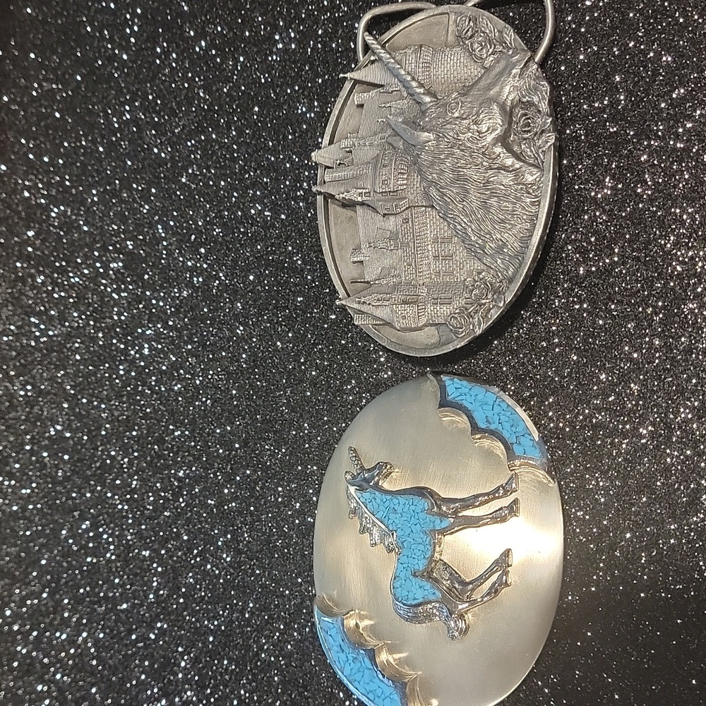 Two Unique unicorn belt buckles - Picture 2 of 6